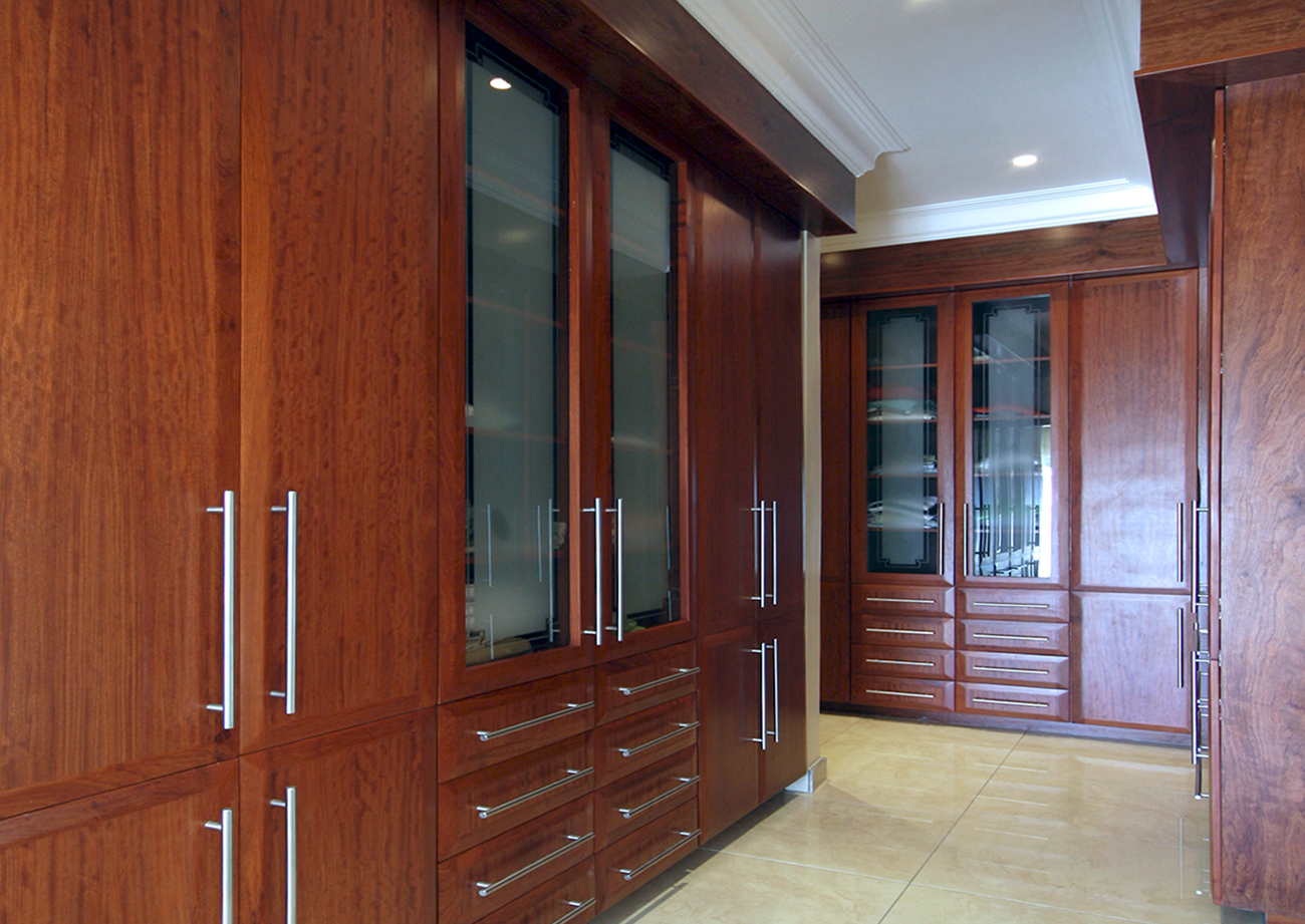 CUPBOARDS & DRESSING ROOMS
